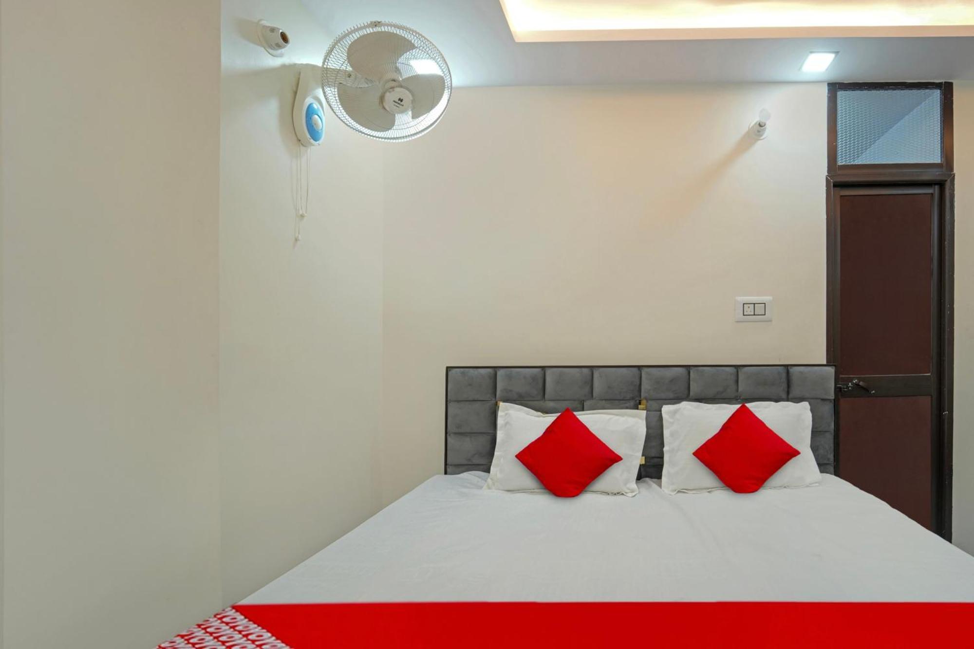 Super Hotel O M. S. Inn Patna  Extérieur photo